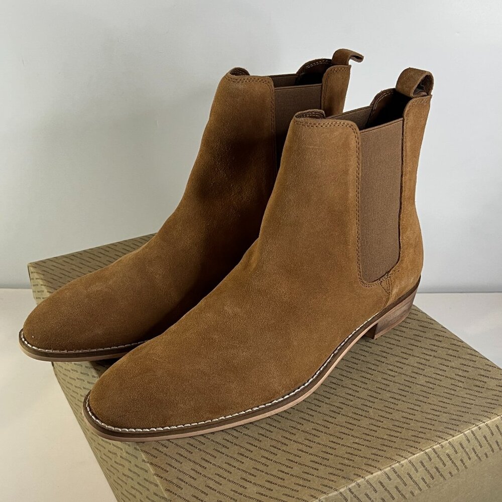 Urban Outfitters Suede Chelsea Boots